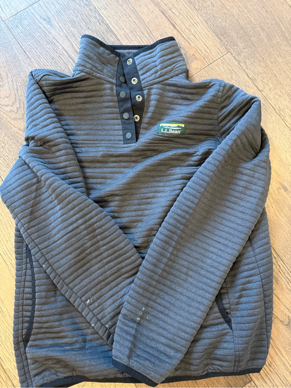 L.L. Bean women’s xs Quilted Pullover Sweater - Charcoal
